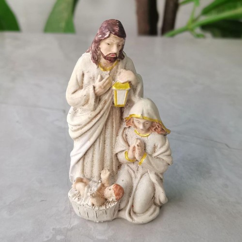 Christus krippe statuen szene - christus,